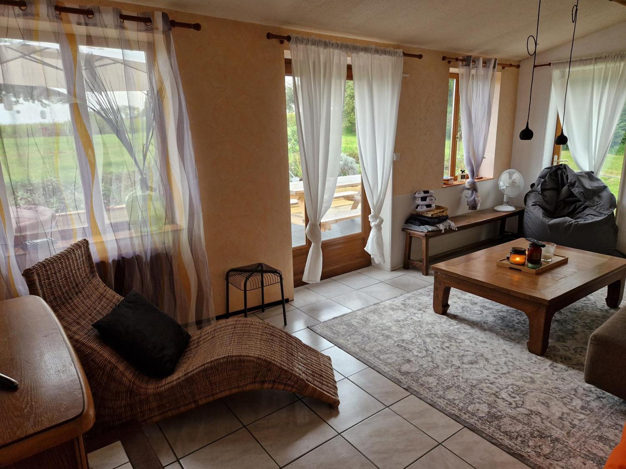 Maison Précey Kültér fotó
